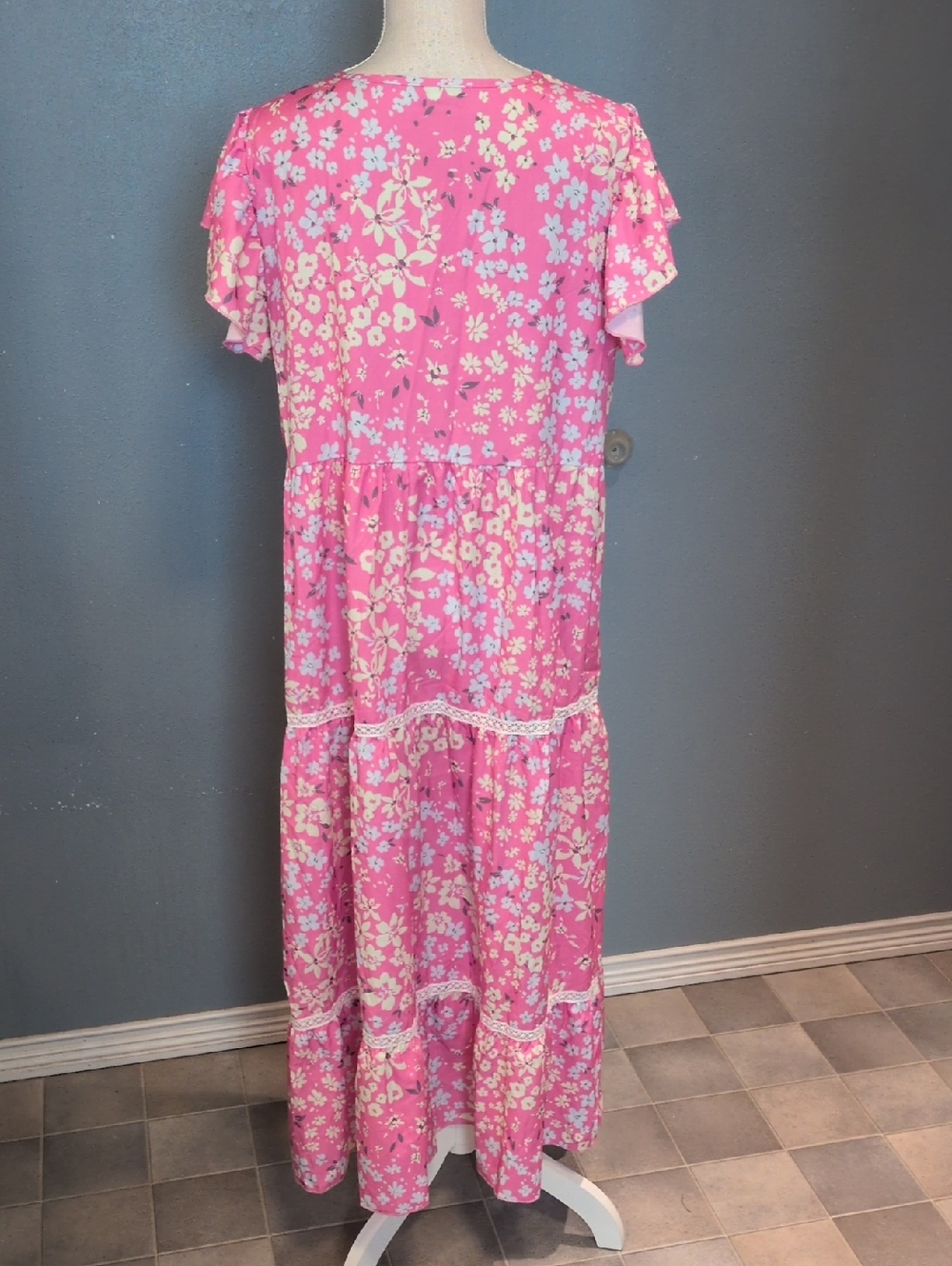 Amazon Essentials Pink Yellow Floral Vneck Mumu Long Line Maxi Dress Feminine - Picture 6 of 12